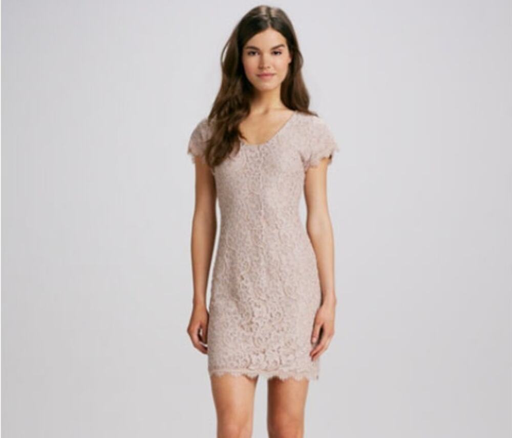 Diane von Furstenberg Wanda Lace Dress size 4